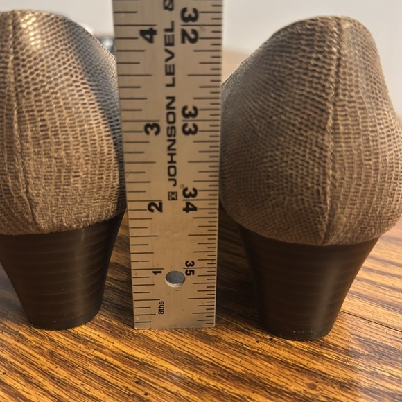 Kim Rogers Brown heels - Olissa classic pumps 7M - Picture 6 of 6